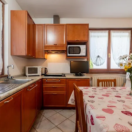 Appartamento Guesthost - Welcoming On Via Francigena