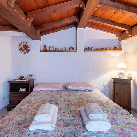 Appartamento Guesthost - Welcoming On Via Francigena *