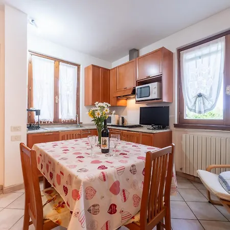 Appartamento Guesthost - Welcoming On Via Francigena