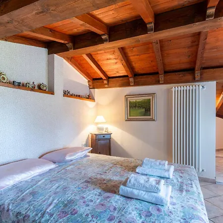Appartamento Guesthost - Welcoming On Via Francigena *